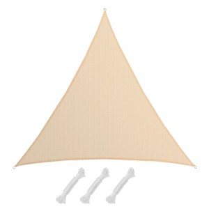 Beiges, dreieckiges AMANKA HDPE Sonnensegel 7x7x7m mit Seilen für Terrasse, Garten & Sichtschutz. UV-Schutz.
