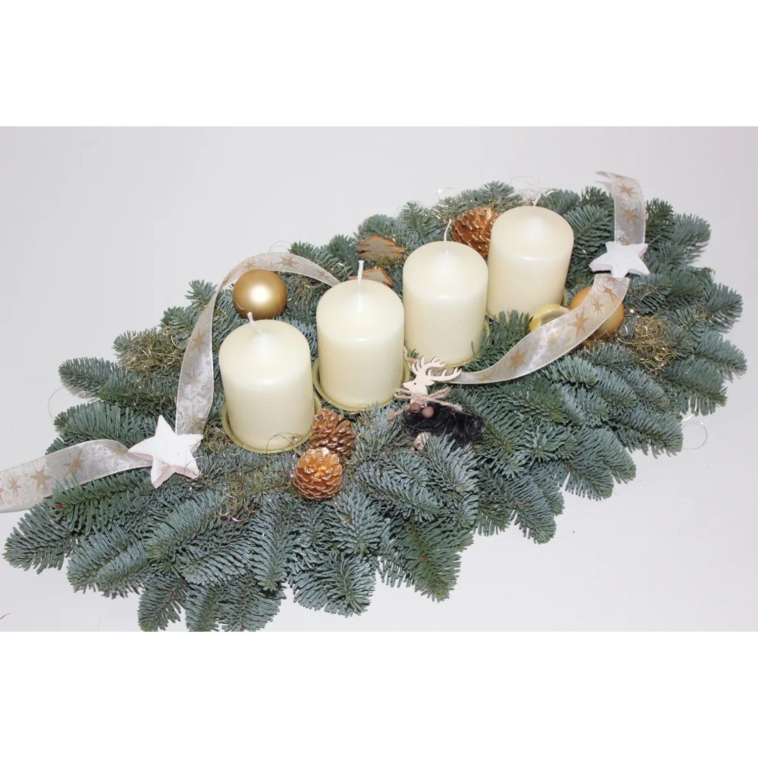 Adventsgesteck 4 Kerzen 55 cm Creme kaufen bei OBI