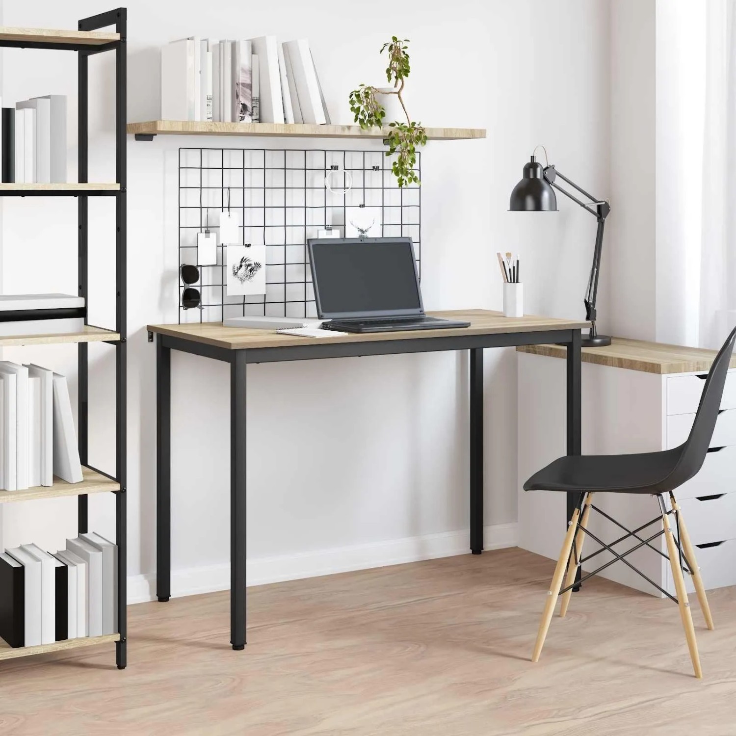 vidaXL Esstisch aus Metall, rechteckig, mit heller Holzoptik-Platte. Ideal für Esszimmer.