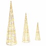 Set aus 3 konischen LED-Weihnachtsbäumen in Warmweiß, goldfarbenes Drahtgestell, verschiedene Größen für festliche Deko.