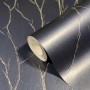 Blaue Marburg Vliestapete mit Crushed-Optik und modernem Streifen-Design, Rolle.