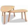 Zweiteiliges Couchtisch-Set aus hellem Kiefernholz mit organischen Tischplatten. Skandinavisches Design für Wohnzimmer.