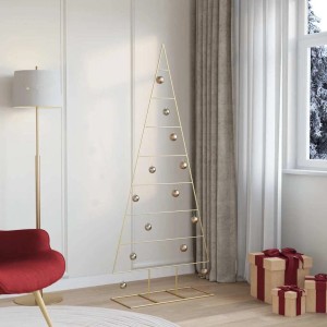 Moderner goldener Metall Weihnachtsbaum 180 cm, künstlich, minimalistisch, mit Kugeln dekoriert.
