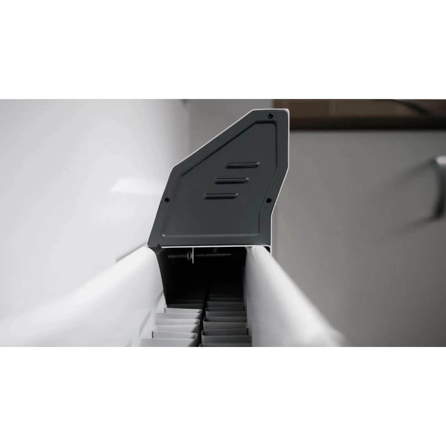 Westfalia Smart Air Heizungs-WÄRme-Booster WeiSS Kunststoff 46,7 X 12,3 X 14,3 cm_7