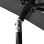 Detailaufnahme: Anthrazitfarbener furnicato Sonnenschirm mit Aluminium-Mast.