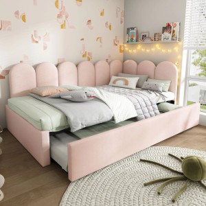 Rosa Samt Polsterbett Daybett 90x200cm mit L-förmigem Kopfteil und Ausziehbett 90x190cm in Kinderzimmer.