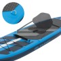 Blaues ECD Germany Stand Up Paddle Board mit Kajaksitz und Zubehör.