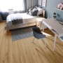 Anaturo Rigid-Vinylboden Mio 55 Click Plus XL Eiche Asti im Schlafzimmer.