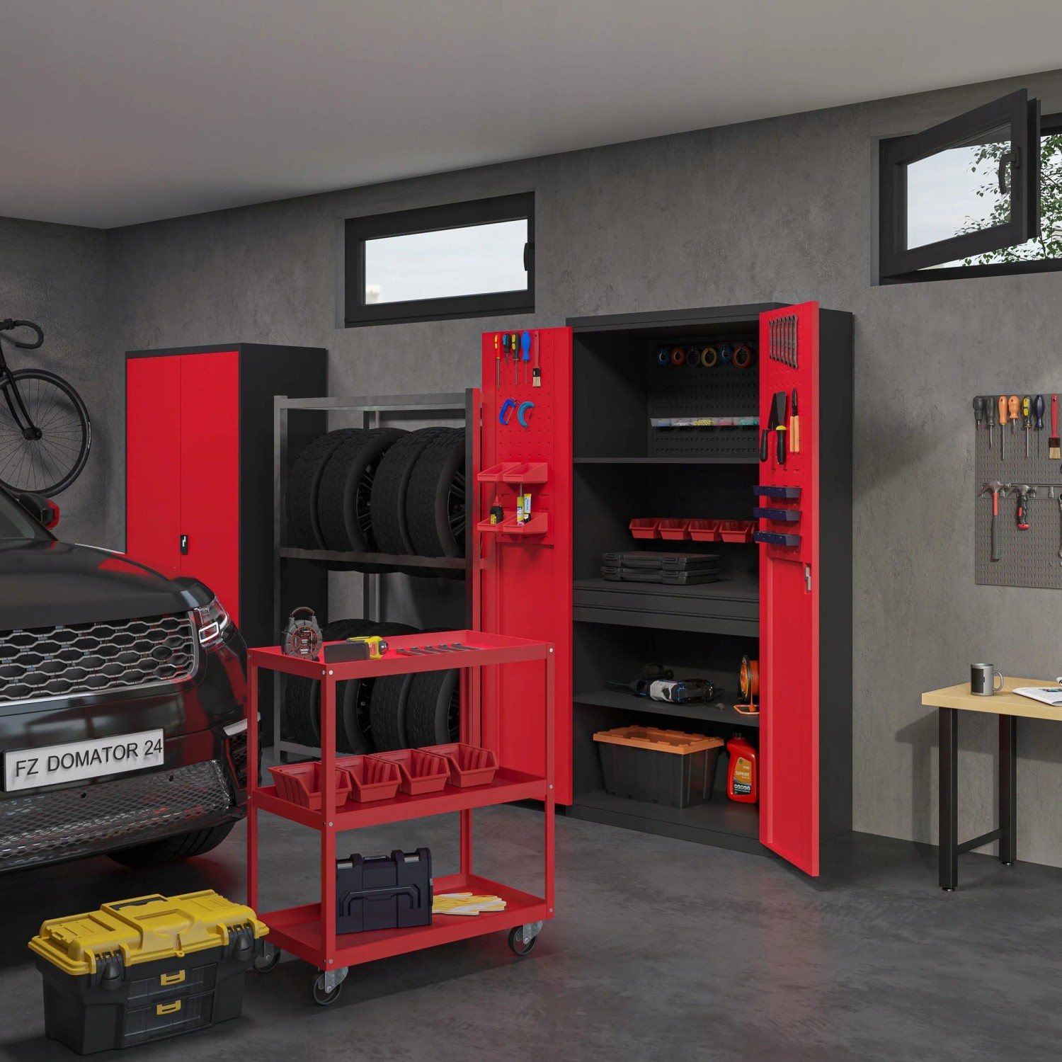 Offener Metallschrank Anthrazit Rot mit 4 Fachböden und Zylinderschloss in Werkstatt. Ideal für Werkzeuge.