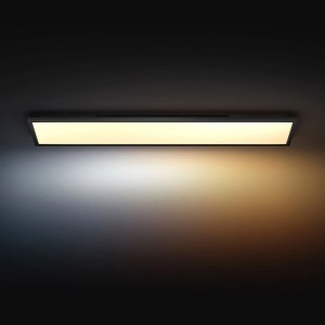 Schwarze Philips Hue Aurelle LED-Panelleuchte, 120x30 cm, mit warmweißem bis kaltweißem Licht.