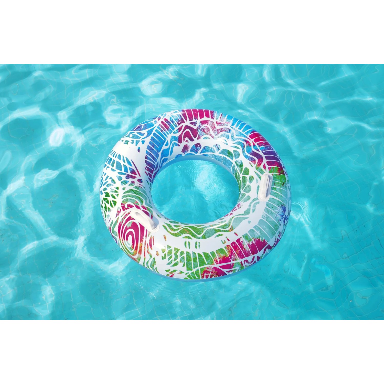 Bestway Schwimmring Summer Swirl, Ø 80 cm, mit Mandala-Design im Wasser.