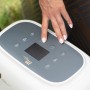 Nahaufnahme der Steuerung des MSpa Frame Whirlpools Mono AirJet mit Hydromassage.