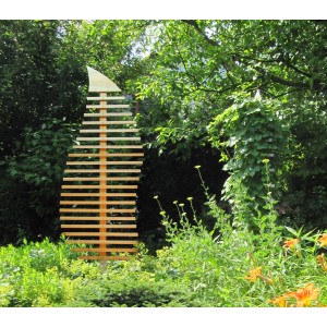 Dobar Design-Rankhilfe in Blattform aus Kiefernholz im Garten.