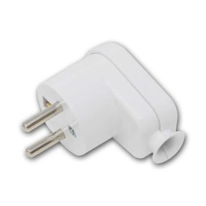 Weißer Winkel-Stecker von world-trading-net, Schutzkontakt Stecker für Elektroinstallation.
