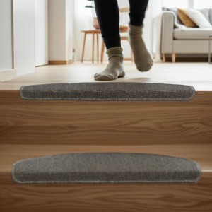 Relaxdays Treppenmatten 15er Set Kunststoff Grau Selbstklebend Rutschhemmend 4 cm x 65 cm x 24 cm