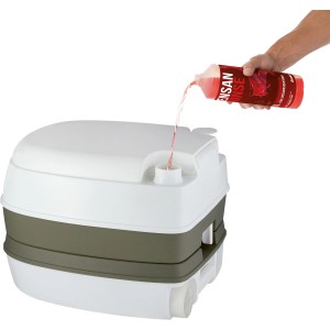 Anwendung der Enders Ensan Rinse Sanitärflüssigkeit in Campingtoilette. 1 Liter.