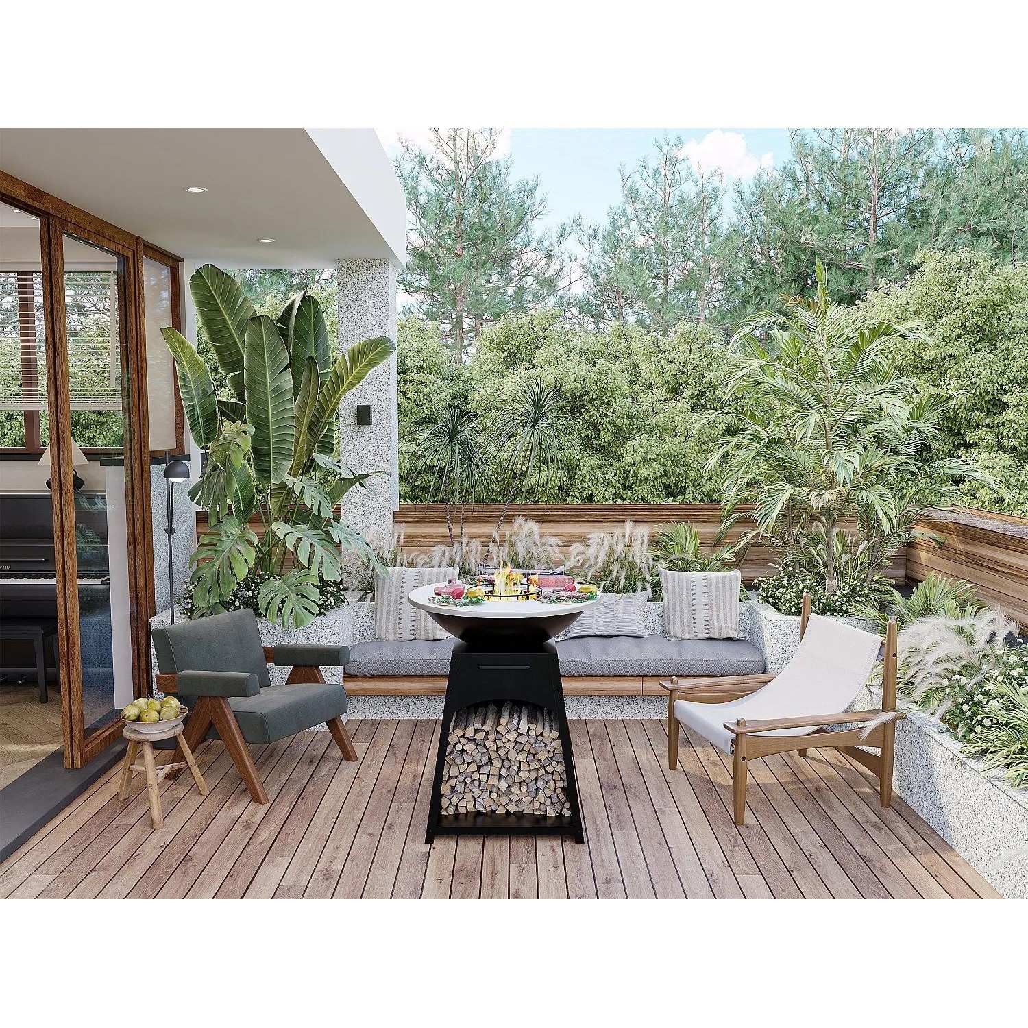 Schwarzer Vente-unique Grill Corvera mit Plancha-Platte und Holzfach auf Holzterrasse. Perfekt für Outdoor.