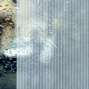 Venilia Fensterfolie Linien Weiß, 90x15 cm, für mehr Privatsphäre und dekorative Glasflächen.