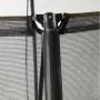 Detailaufnahme Sicherheitsnetz und Pfosten vom EXIT Silhouette Bodentrampolin.