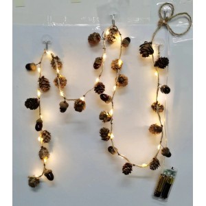 Boltze Girlande Cono mit LED-Beleuchtung, 120 cm, braun, mit Zapfen und Eicheln.