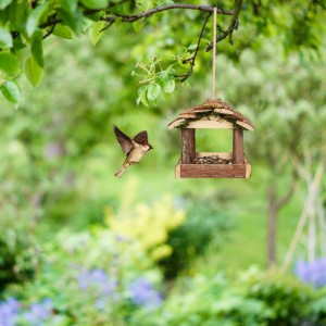 Relaxdays Vogelfutterhaus Holz Natur Zum Aufhängen 19 cm x 21 cm x 32 cm 1 kg