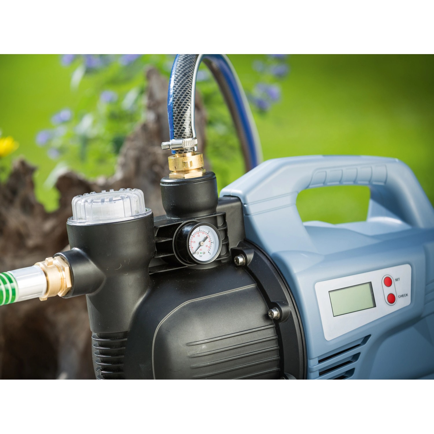 Hauswasservollautomat HWA 4100: Pumpe für Haus und Garten mit LCD-Display und Timerfunktion.