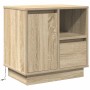 Nachttisch Sonoma Eiche mit Tür, Schublade, offenem Fach und LED-Beleuchtung aus Holzwerkstoff.