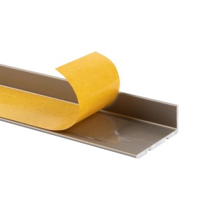 KARAT Winkelprofil, Edelstahl matt, selbstklebend, 2,45x1x100 cm.