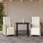 3-tlg. Bistro-Set: Beige Poly Rattan Sessel mit Kissen und schwarzer Tisch für Garten/Balkon.