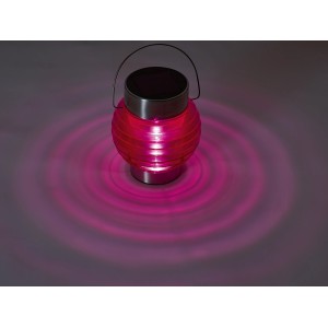 Rote LED Solarleuchte Casina als Deko für Garten & Terrasse.