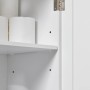 Detailaufnahme: Weißer SoBuy Waschbeckenunterschrank (60cm) mit Fach und Regalboden.