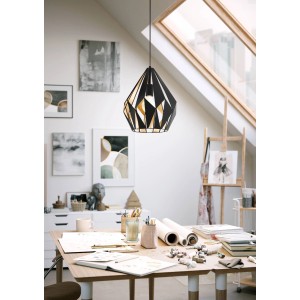 Moderne Eglo Pendelleuchte Carlton 1 in Schwarz-Gold, Ø 31 cm. Elegante Hängelampe für Wohn- und Esszimmer.