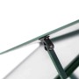 Grünes Gewächshaus: Detail des Lüftungsfensters aus Aluminium und transparentem Polycarbonat.