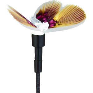 LED-Solarspieß Mongardino mit gelbem Schmetterling für die Garten-Deko.