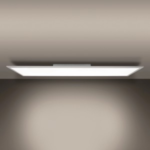 Weiße, dimmbare LED-Deckenleuchte Nico, 119,5 cm, mit Fernbedienung für wechselbare Lichttemperatur.