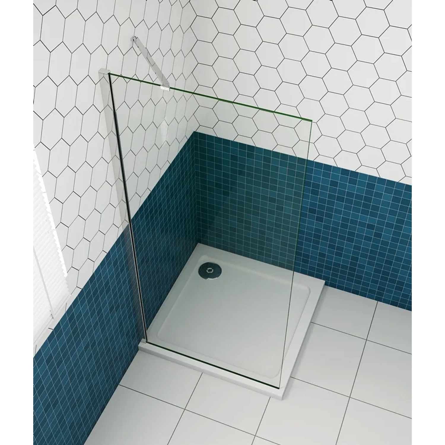 Walk-In Dusche mit Klarglas und Chromprofil, inklusive Stabilisierungsstange.