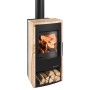 Haas+Sohn Kaminofen Naturstein Schwarz 6 kW mit Holzfach und brennendem Feuer.