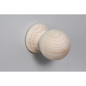 Zwei Endkugeln aus Fichte für Handläufe, inklusive Montagematerial.