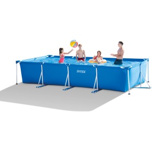 Blauer Intex Frame Pool Family mit Stahlrahmen, 450x220x84 cm, mit spielenden Personen.