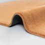 Orangefarbener Floornovo Hochflor Teppich, 340x240 cm, Detailaufnahme der weichen Textur.