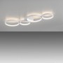 Moderne, weiße LED-Deckenleuchte Kiringe von Paul Neuhaus mit ringförmigem Design.