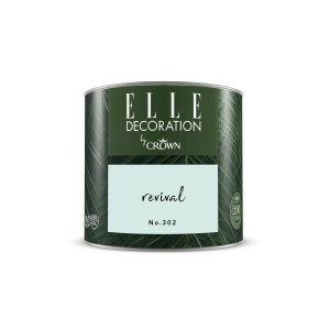 ELLE DECORATION by Crown Wandfarbe Revival No. 302, matte, hellblaue Farbe im Farbbehälter.