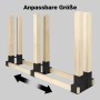 Wiltec Holzstapelhilfe aus schwarzem Stahl mit Holzkanthölzern, zeigt anpassbare Größe für Brennholz. Flexibler Kaminholzhalter.