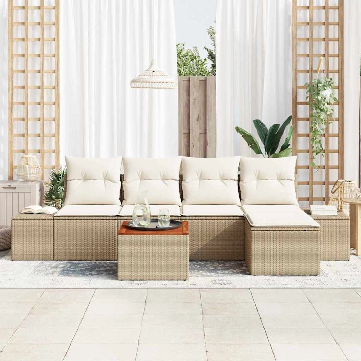 Beige-weißes 6-tlg. vidaXL Garten-Sofa-Set aus Rattan mit Tisch und Auflagen.