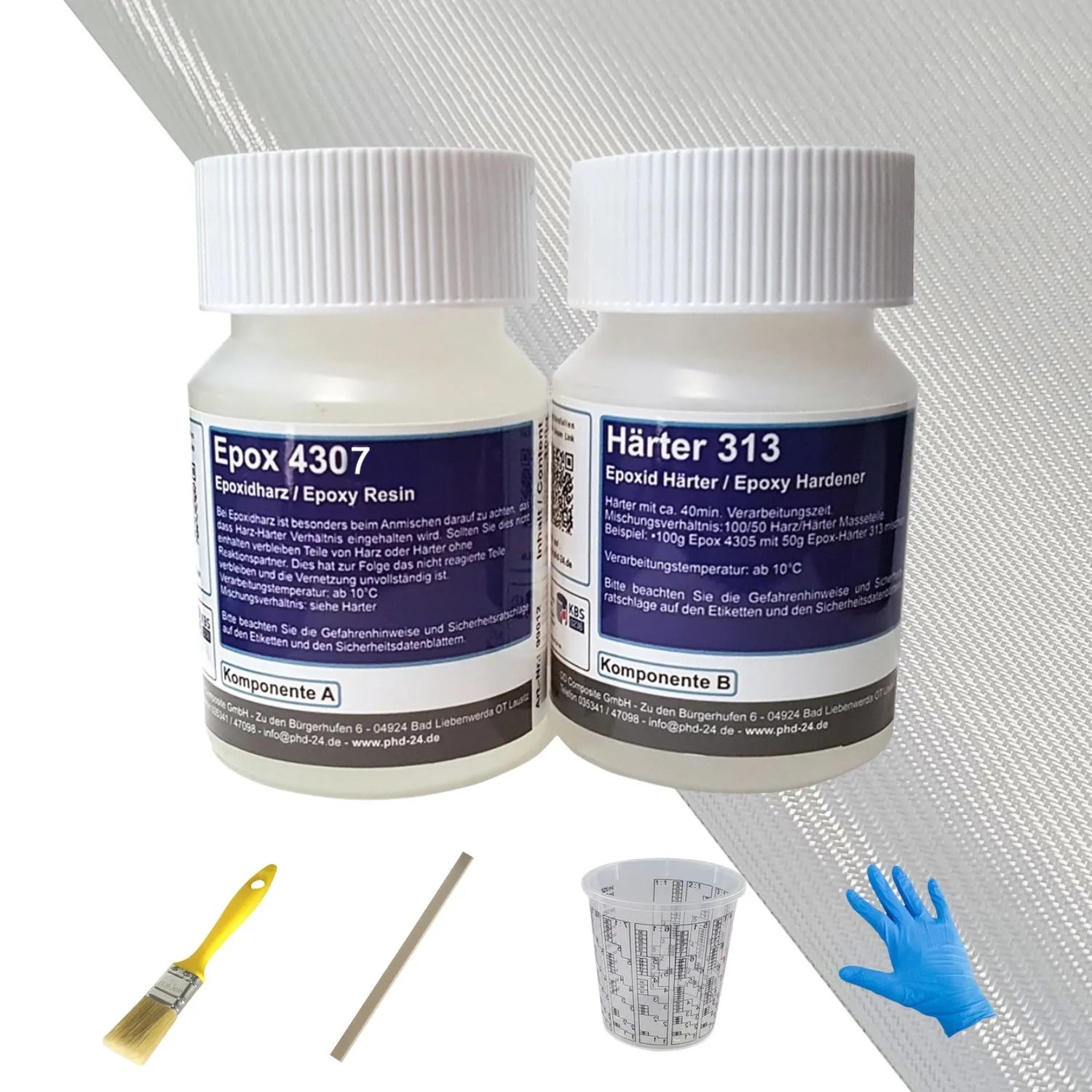 DD Composite Epoxidharz Reparaturset mit Harz, Härter, Glasfasergewebe und Zubehör.