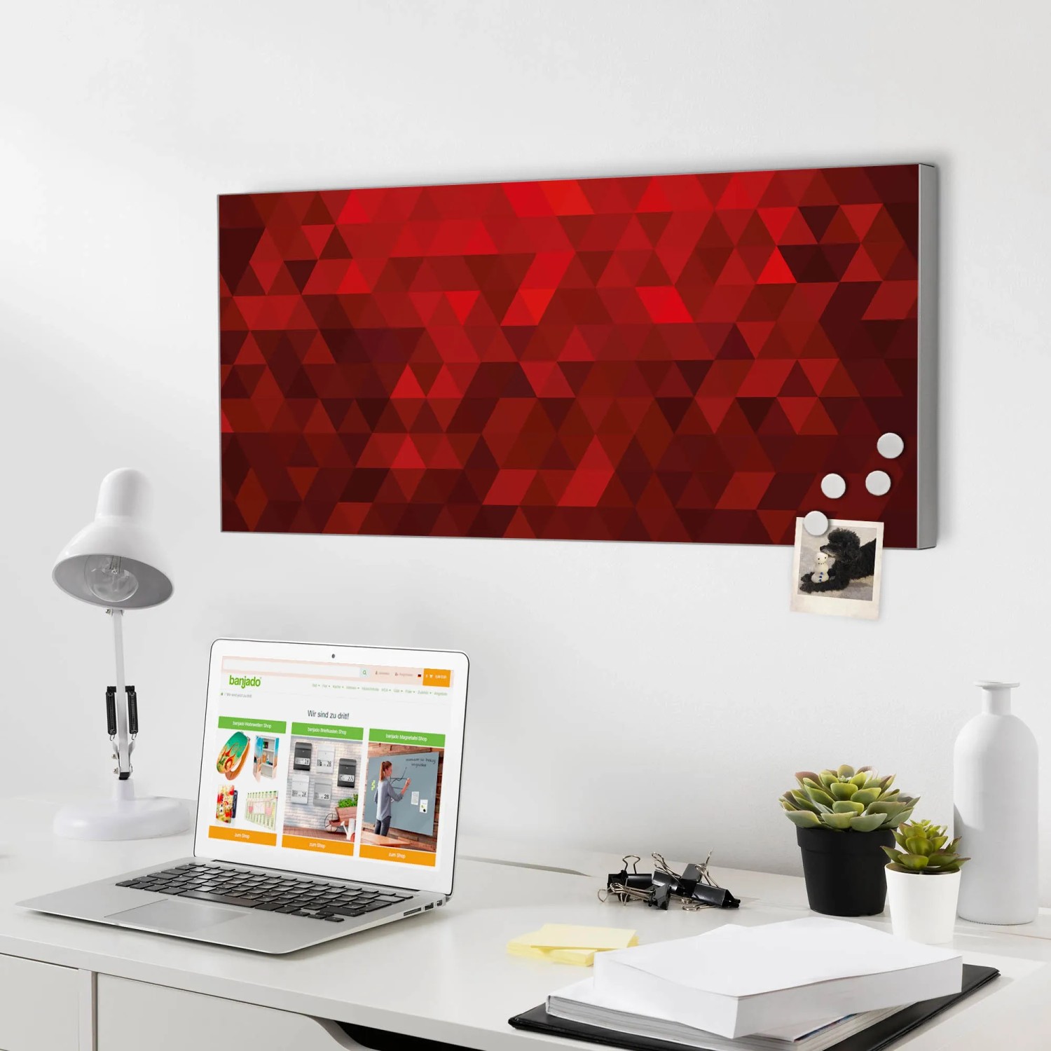 Banjado® Glas-Magnettafel 30x30 Cm Mit 4 Magneten – Motiv Dreiecke Rot, Beschreibbar, Für Küche & Büro Als Memoboard