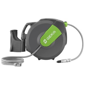 Geka Schlauchbox K25 Grau: Automatische Schlauchaufroller mit grauem Schlauch und grünen Akzenten.