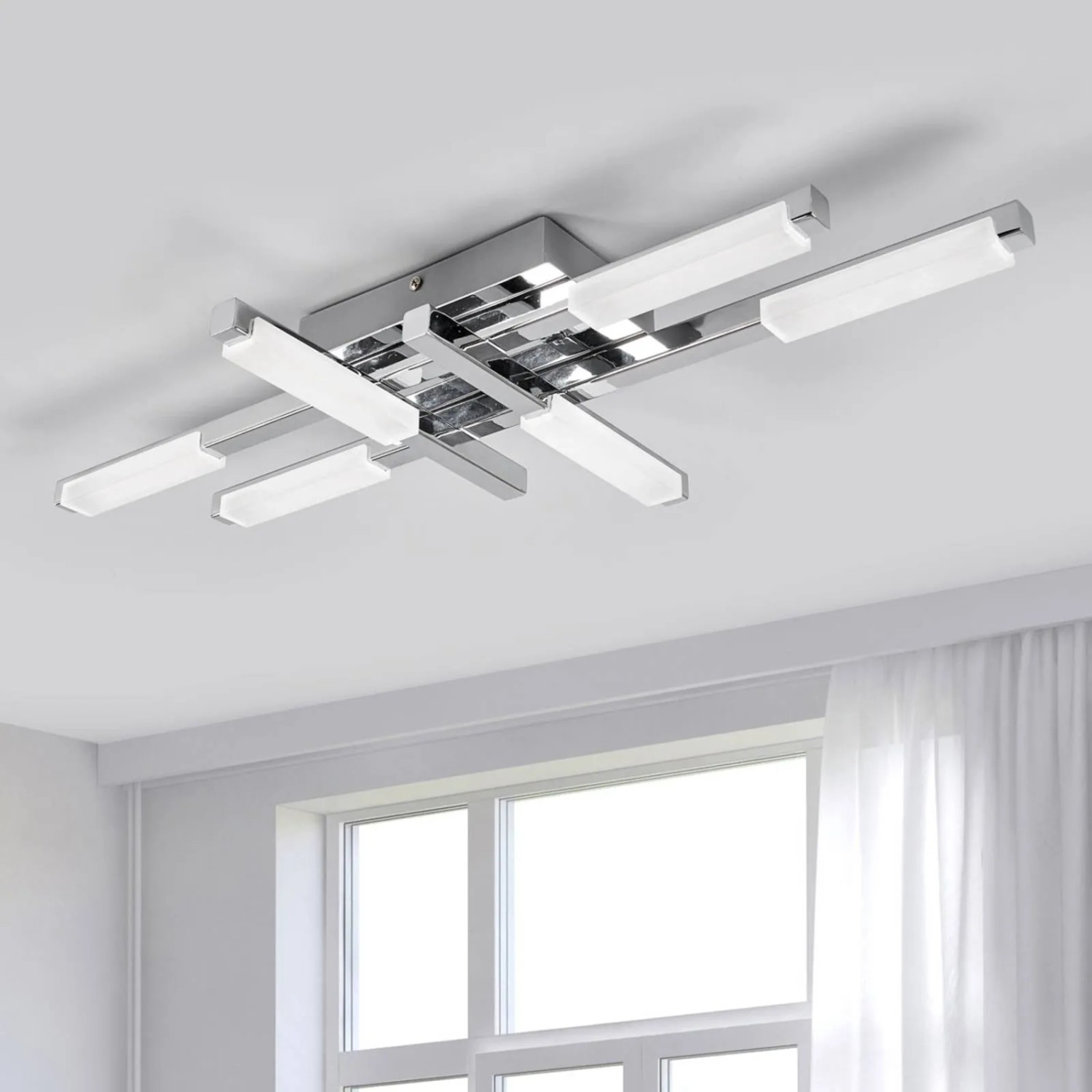 Moderne Lindby LED Deckenlampe Patrik aus Chrom Metall mit 6 Leuchtelementen, spritzwassergeschützt, für Bad.