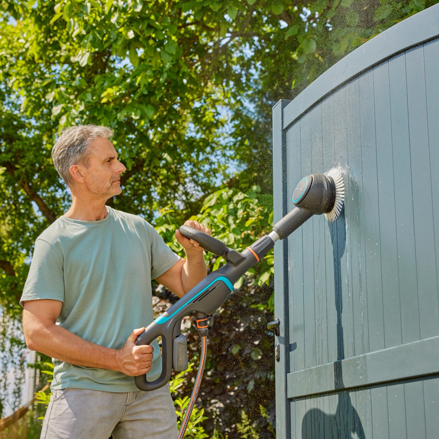Gardena AkkuMultiReiniger AquaBrush Compact 03/18V Solo