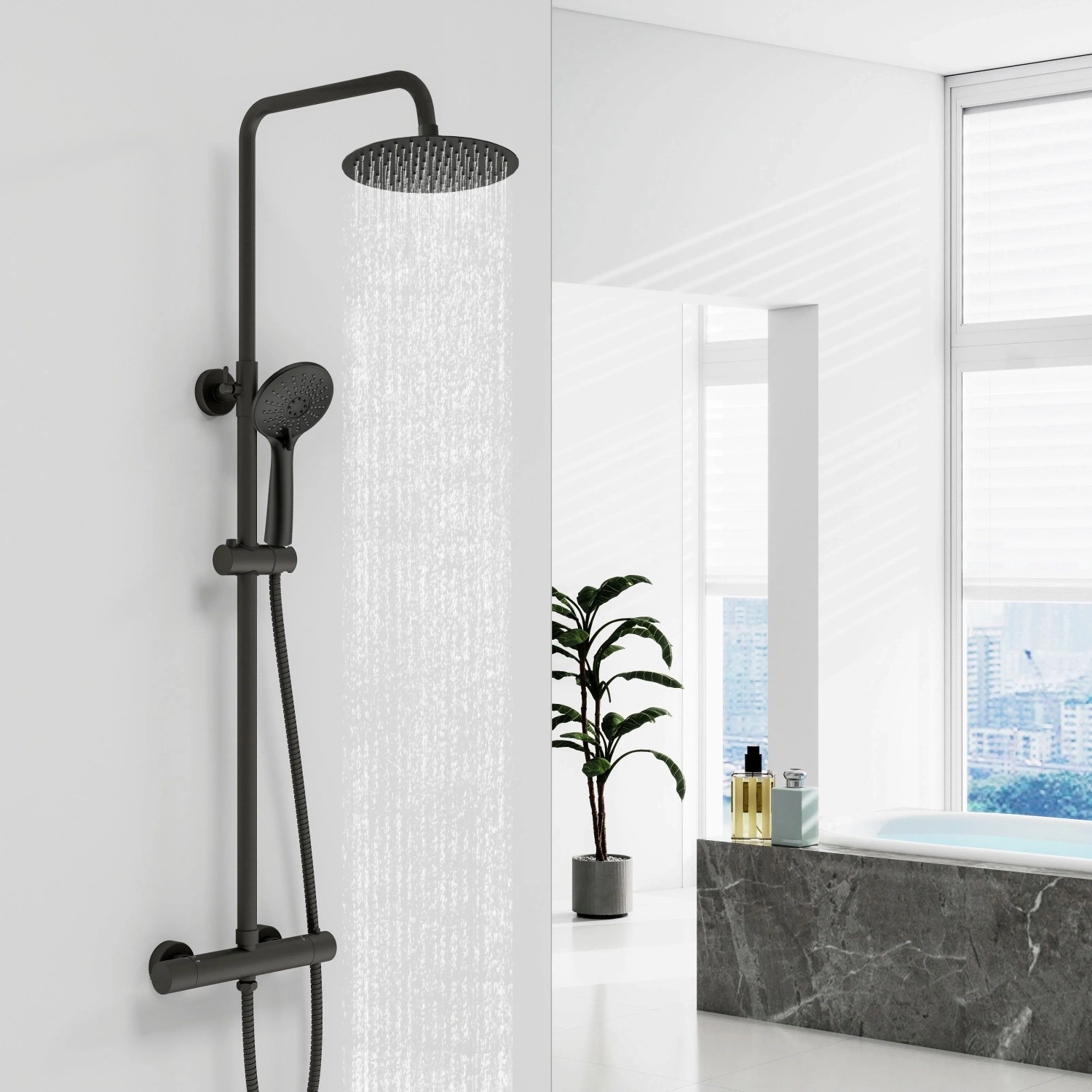 Schwarze AICA Thermostat Duscharmatur mit runder Regendusche und Handbrause im modernen Bad.